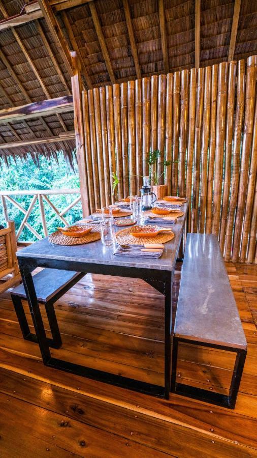Barya Lang Villa- Native Villa With Jeepney Room El Nido Exterior foto